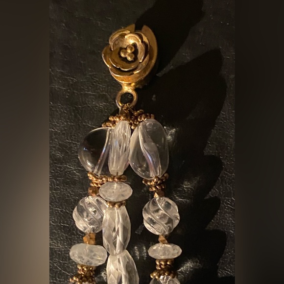 Vintage Crystal glass and gold 3 strand bracelet. - Picture 12 of 17
